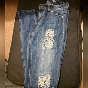 Vanilla Star mid rise ripped skinny jeans